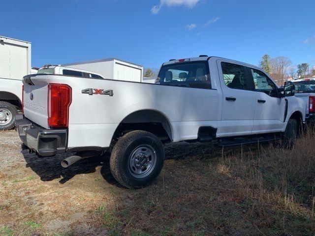 new 2024 Ford F-250 car, priced at $48,910