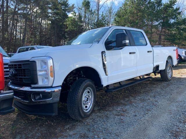 new 2024 Ford F-250 car, priced at $48,910