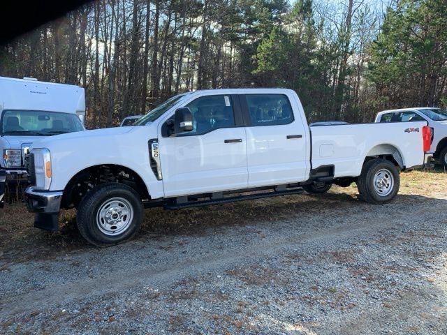 new 2024 Ford F-250 car, priced at $48,910