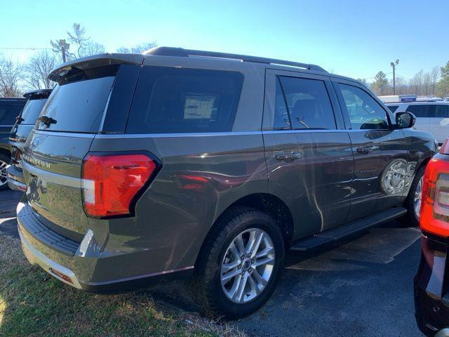 new 2024 Ford Expedition car, priced at $57,896