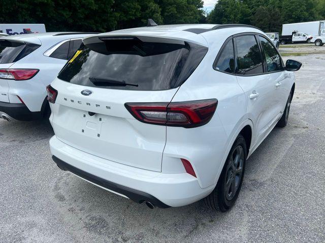 used 2024 Ford Escape car, priced at $24,626