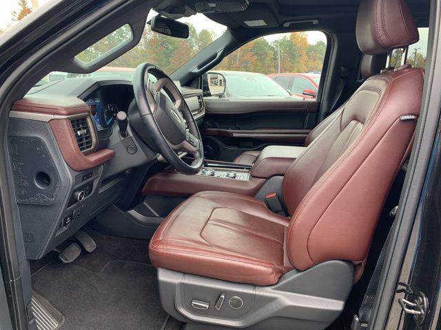 used 2023 Ford Expedition car, priced at $50,994