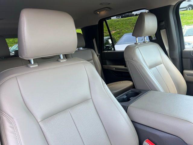 used 2021 Ford Expedition Max car, priced at $36,758