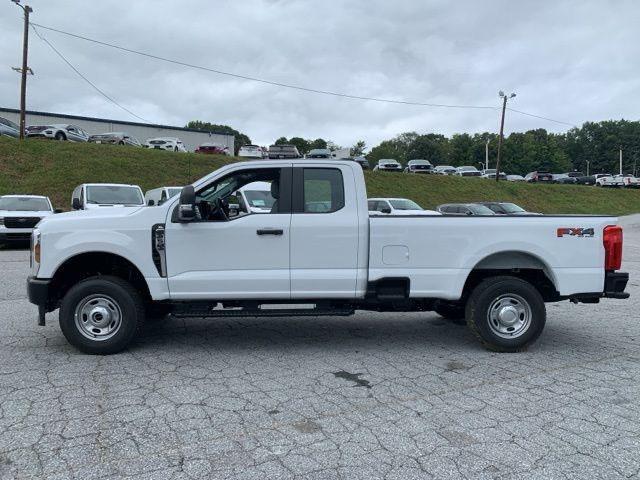 new 2024 Ford F-250 car, priced at $48,880