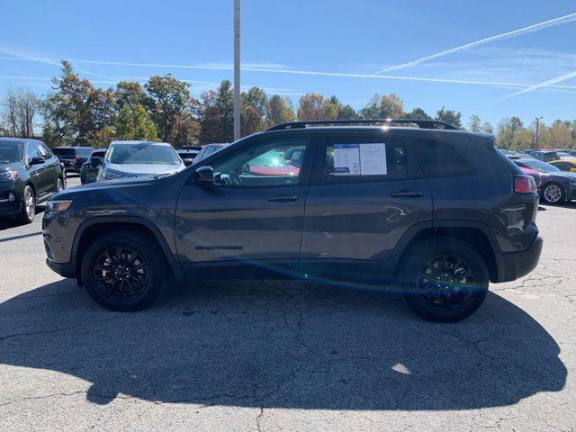 used 2023 Jeep Cherokee car, priced at $24,988