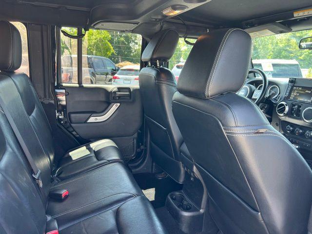 used 2015 Jeep Wrangler Unlimited car, priced at $21,998