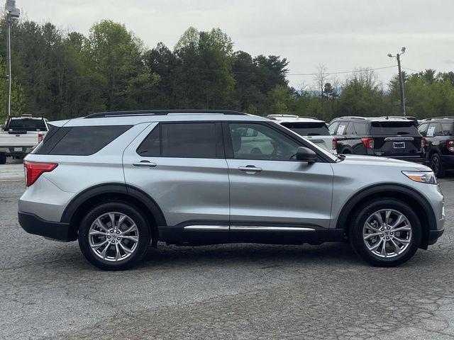 new 2024 Ford Explorer car, priced at $37,820