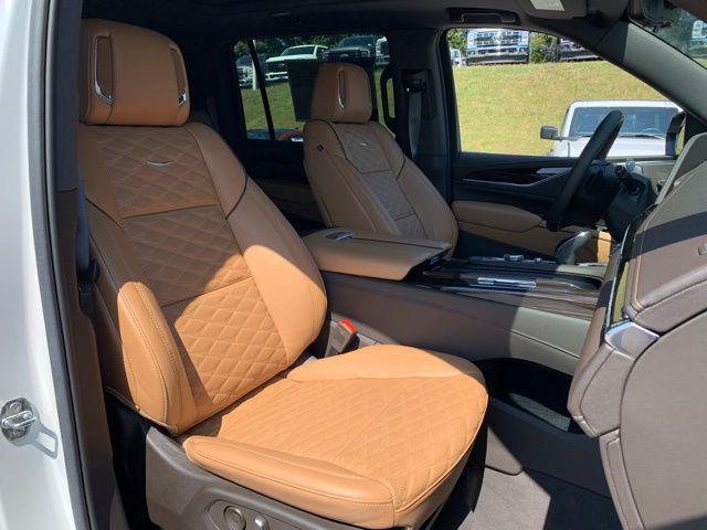 used 2022 Cadillac Escalade ESV car, priced at $83,000