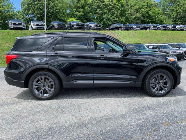 new 2024 Ford Explorer car, priced at $43,760