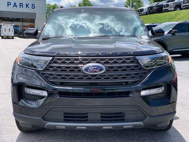 new 2024 Ford Explorer car, priced at $43,760