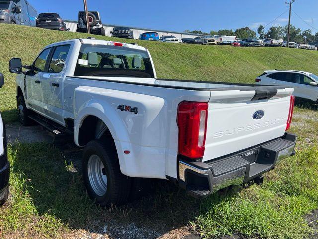 new 2025 Ford F-350 car, priced at $62,586