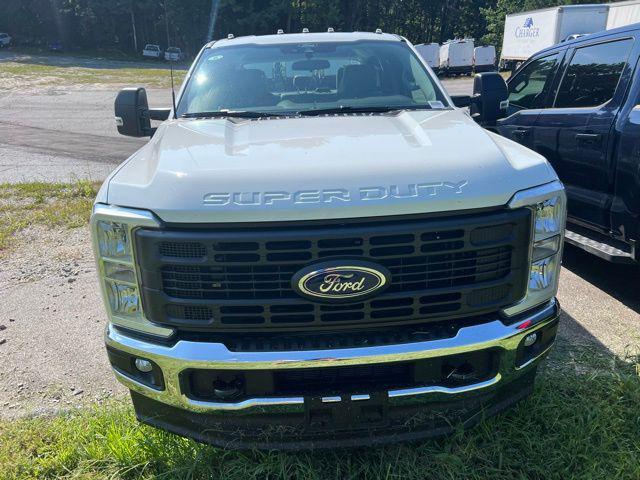 new 2025 Ford F-350 car, priced at $62,586