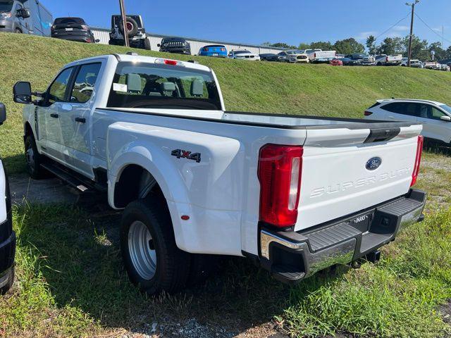 new 2025 Ford F-350 car, priced at $62,586