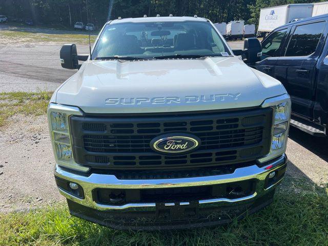 new 2025 Ford F-350 car, priced at $62,586