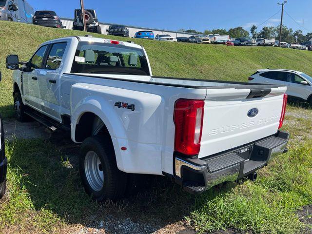 new 2025 Ford F-350 car, priced at $62,586