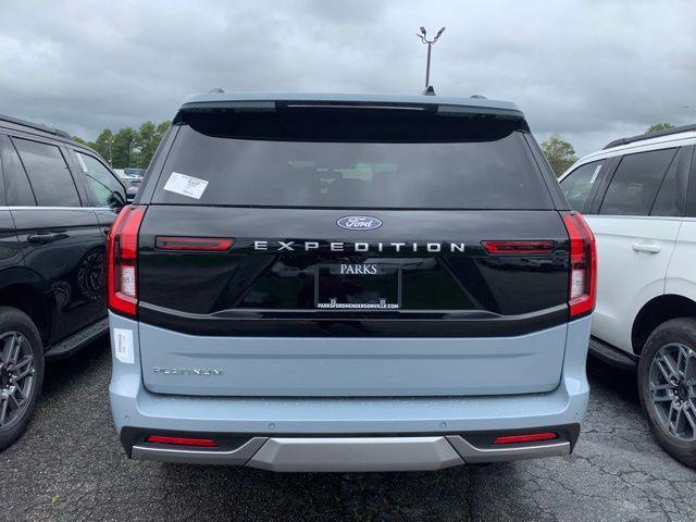 new 2025 Ford Expedition car, priced at $81,445