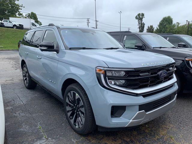 new 2025 Ford Expedition car, priced at $81,445