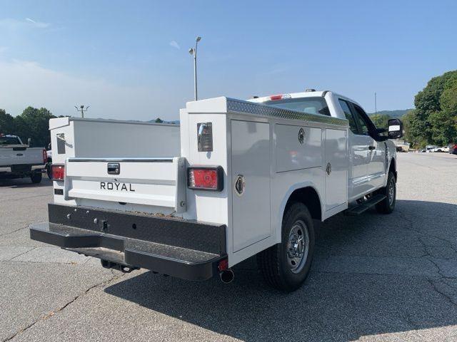 new 2024 Ford F-350 car, priced at $55,585