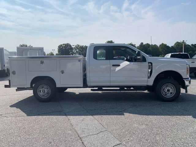 new 2024 Ford F-350 car, priced at $55,585