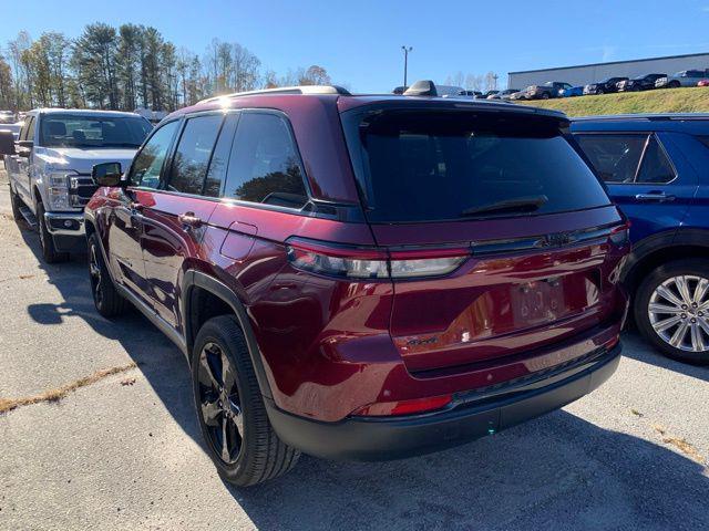 used 2023 Jeep Grand Cherokee car, priced at $32,904