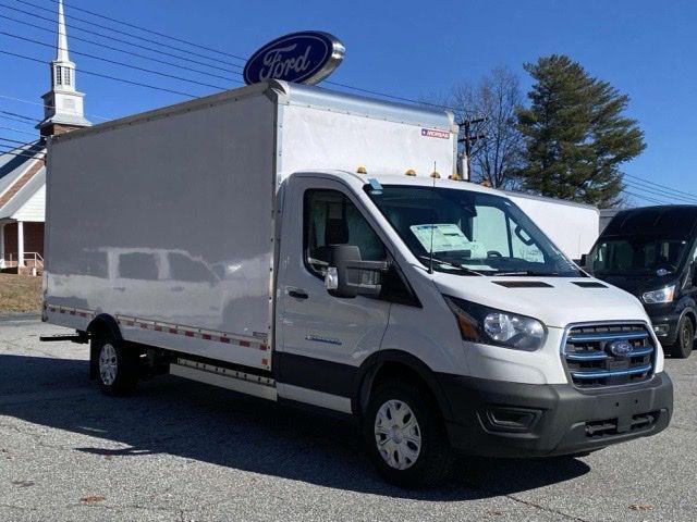 new 2024 Ford Transit-350 car