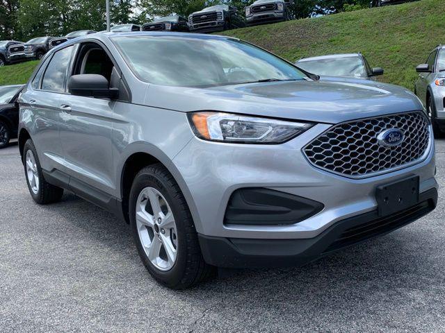 new 2024 Ford Edge car, priced at $32,204