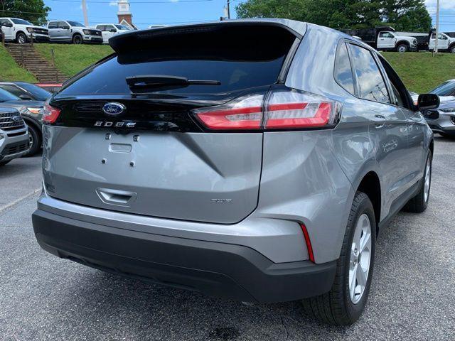 new 2024 Ford Edge car, priced at $32,204