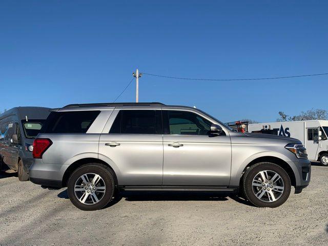 new 2024 Ford Expedition car, priced at $59,521