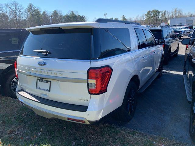 new 2024 Ford Expedition car, priced at $65,460