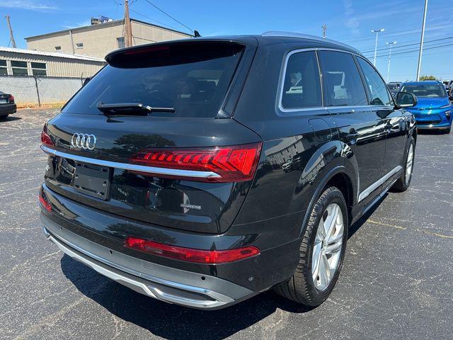 used 2024 Audi Q7 car, priced at $38,884