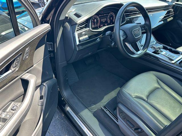 used 2024 Audi Q7 car, priced at $38,884