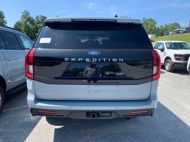 new 2025 Ford Expedition car, priced at $64,986