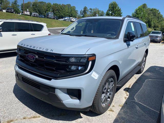 new 2025 Ford Expedition car, priced at $64,986