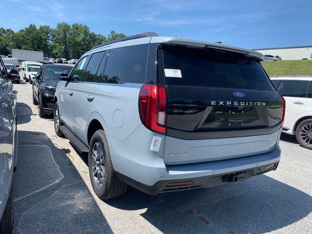 new 2025 Ford Expedition car, priced at $64,986