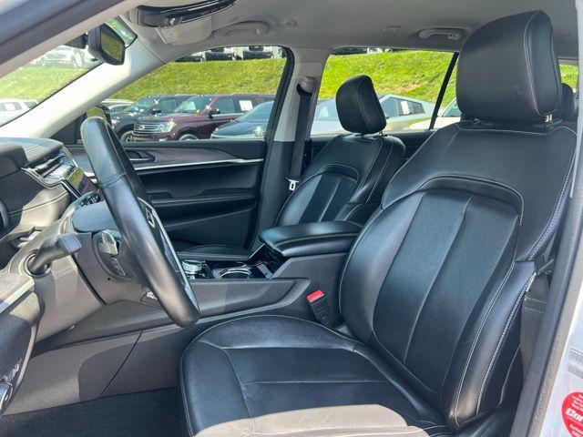 used 2021 Jeep Grand Cherokee L car, priced at $29,888