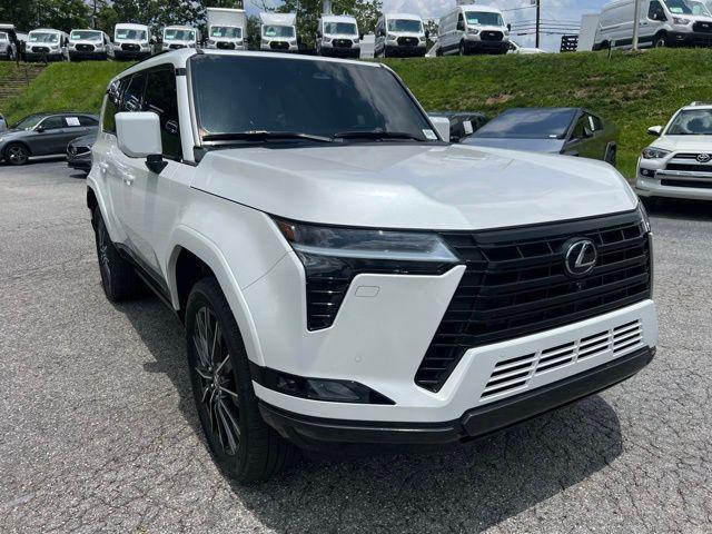 used 2025 Lexus GX 550 car, priced at $99,500