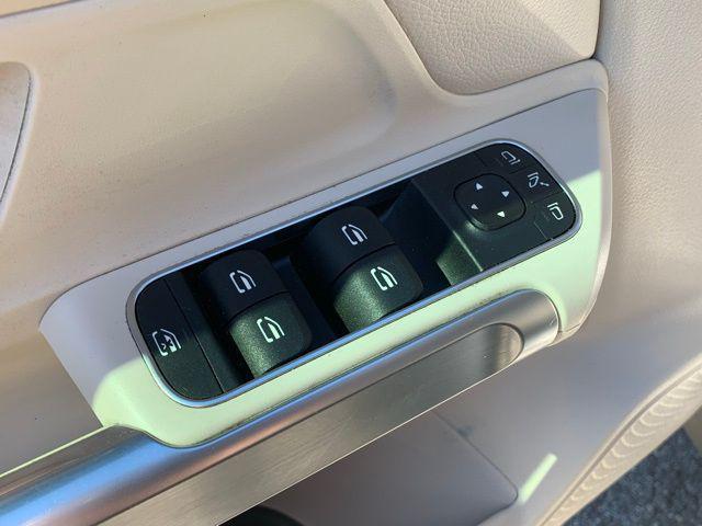 used 2021 Mercedes-Benz GLB 250 car, priced at $18,217