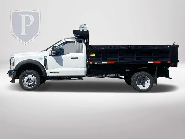 new 2024 Ford F-450 car