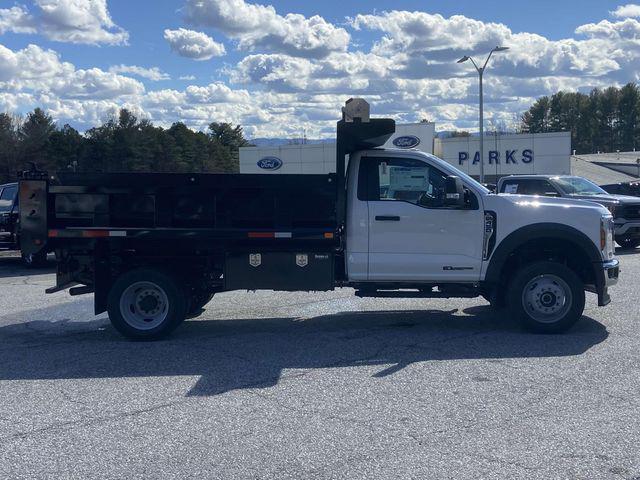 new 2024 Ford F-450 car