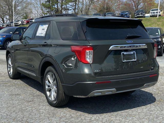 new 2024 Ford Explorer car, priced at $40,820