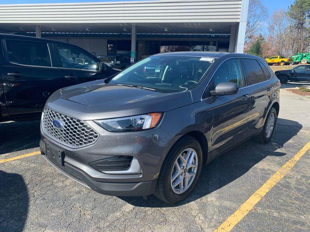 used 2024 Ford Edge car, priced at $23,105
