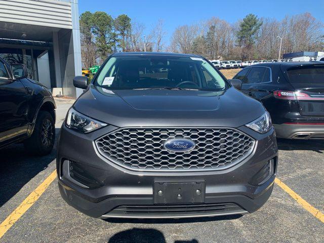 used 2024 Ford Edge car, priced at $23,105
