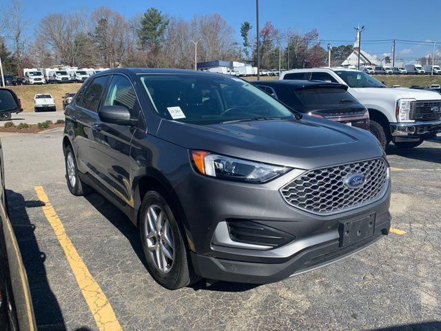 used 2024 Ford Edge car, priced at $23,105