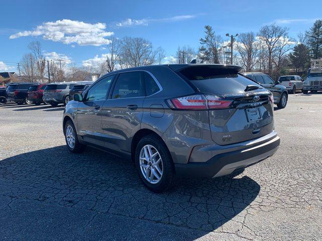 used 2024 Ford Edge car, priced at $23,105