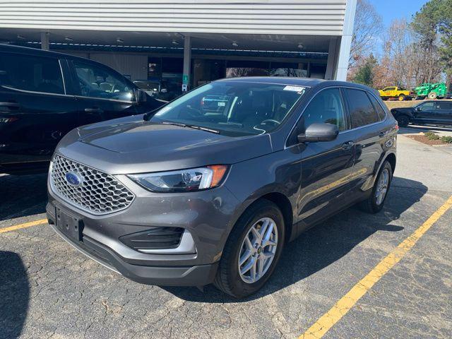 used 2024 Ford Edge car, priced at $23,105