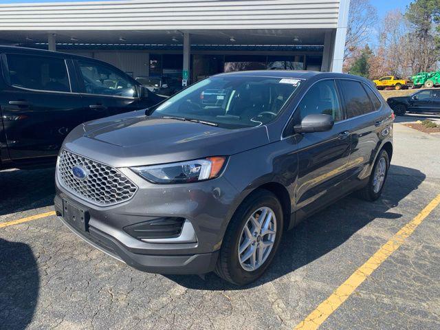 used 2024 Ford Edge car, priced at $23,105