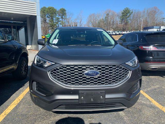 used 2024 Ford Edge car, priced at $23,105