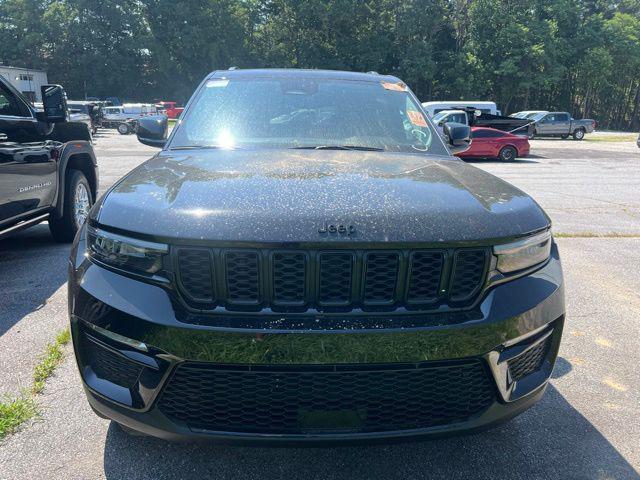 used 2023 Jeep Grand Cherokee car, priced at $31,876