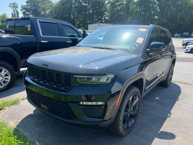 used 2023 Jeep Grand Cherokee car, priced at $31,876