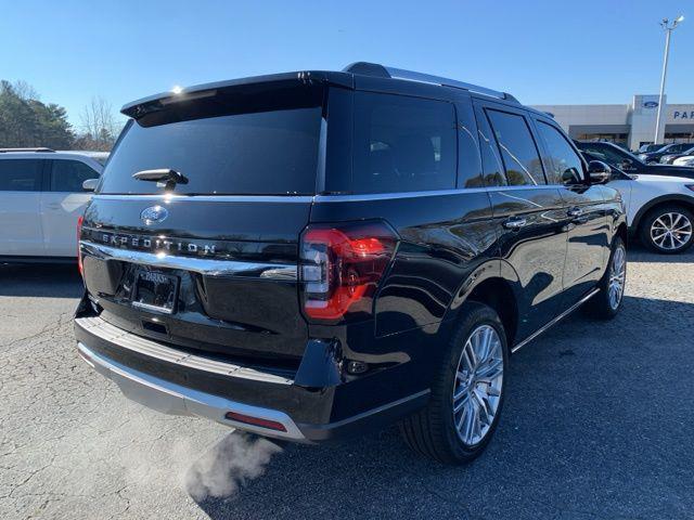 new 2024 Ford Expedition car, priced at $65,530